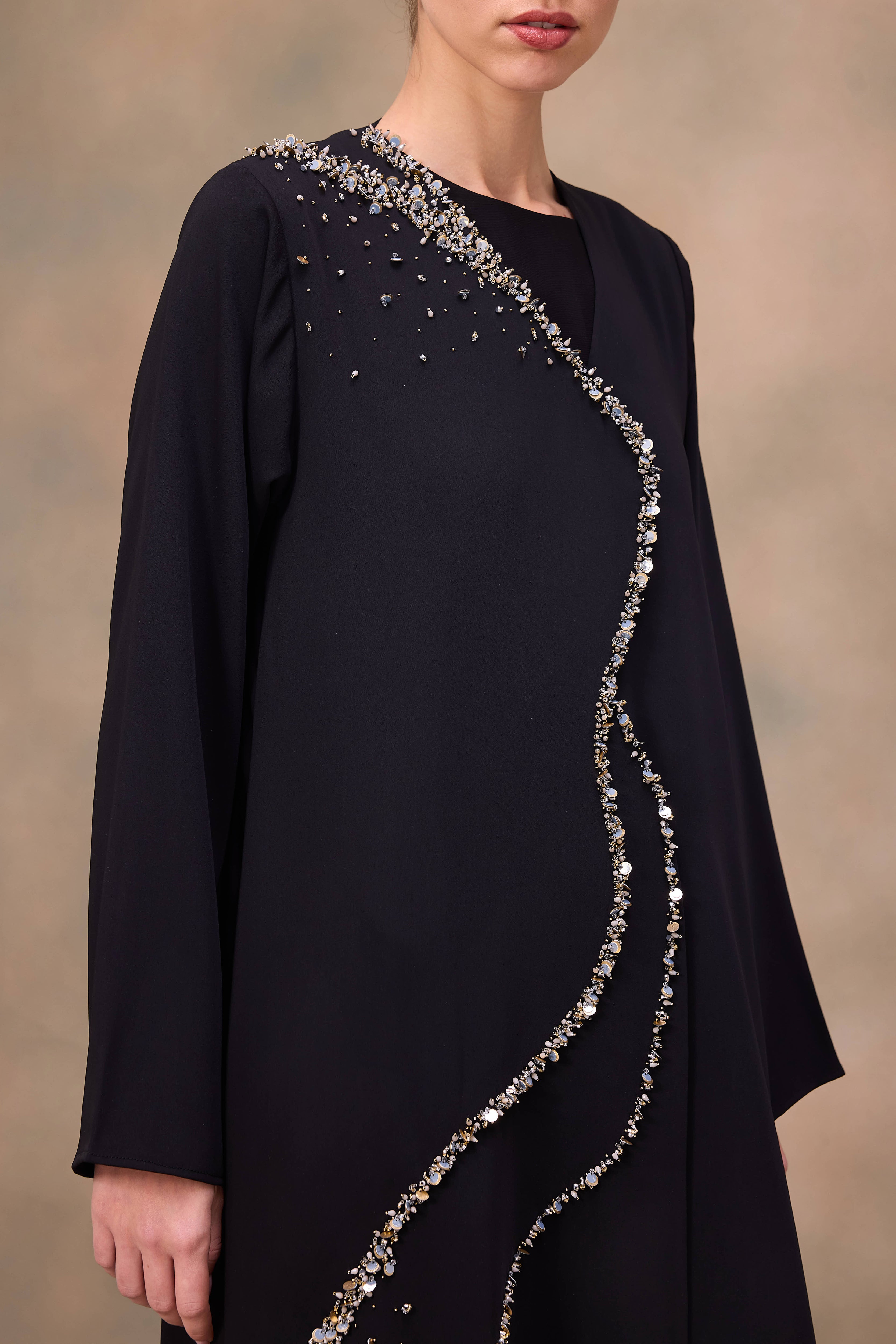 Solis Abaya